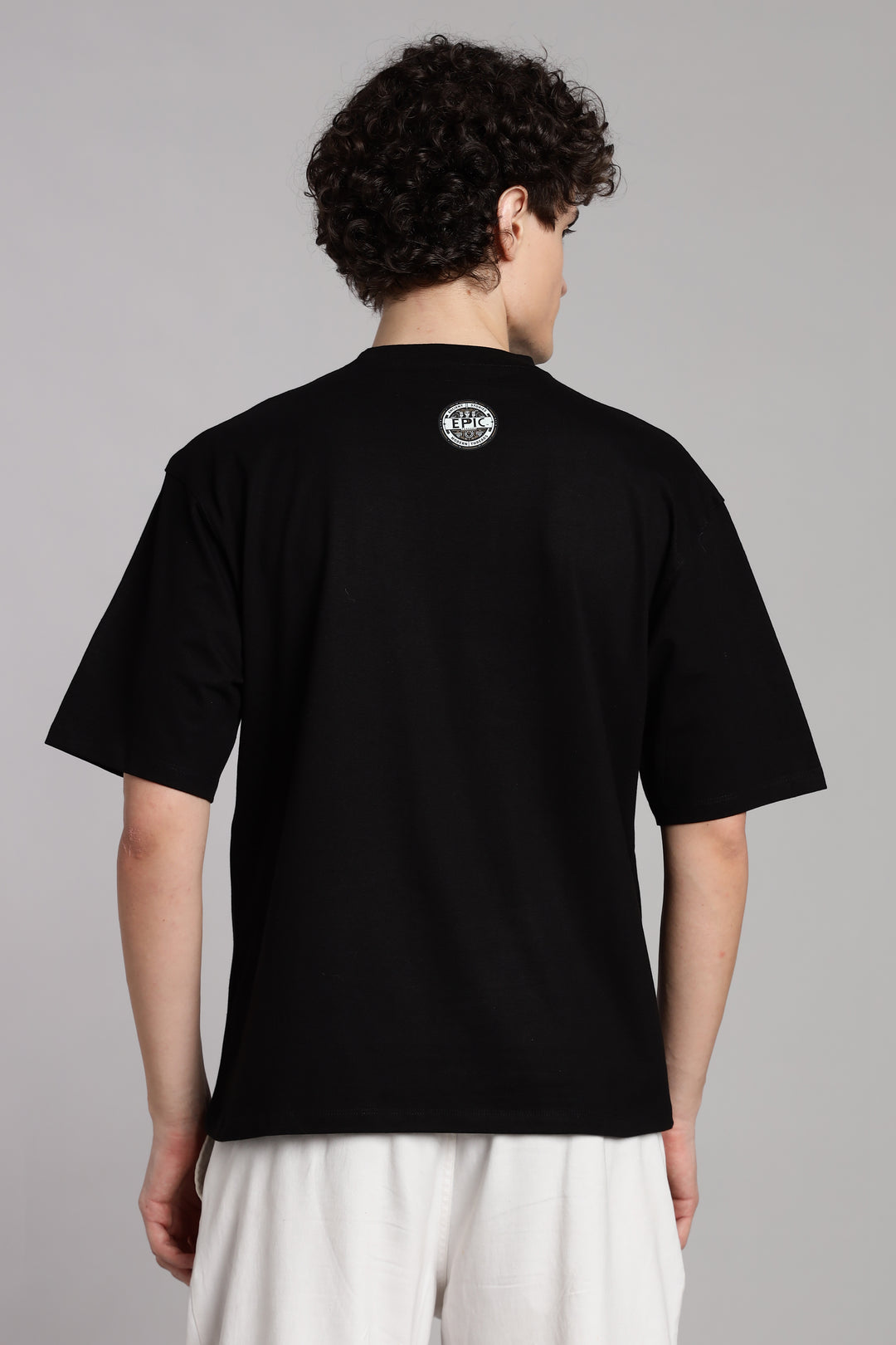 One World. One Tribe T-Shirt – Vasudhaiva Kutumbakam-Black